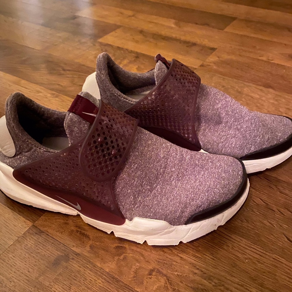 Nike Sock Dart SE
